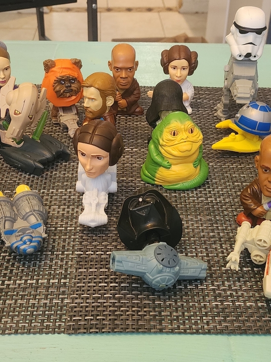 Star Wars Other - Star Wars Mini Figures Collection . 26 Pieces. Burger King 2005.